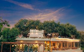 Giovanni Village Resort